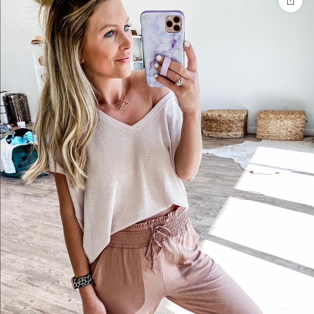 Blush light weight top